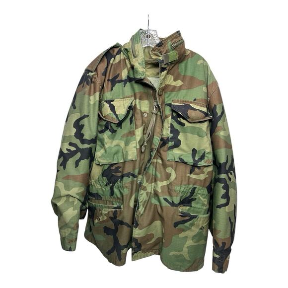 VINTAGE US MILITARY Mens Med Coat w Hood Liner Camo Cold Weather Field Jacket